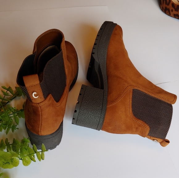 Cumberland Bootie - Picture 2 of 5